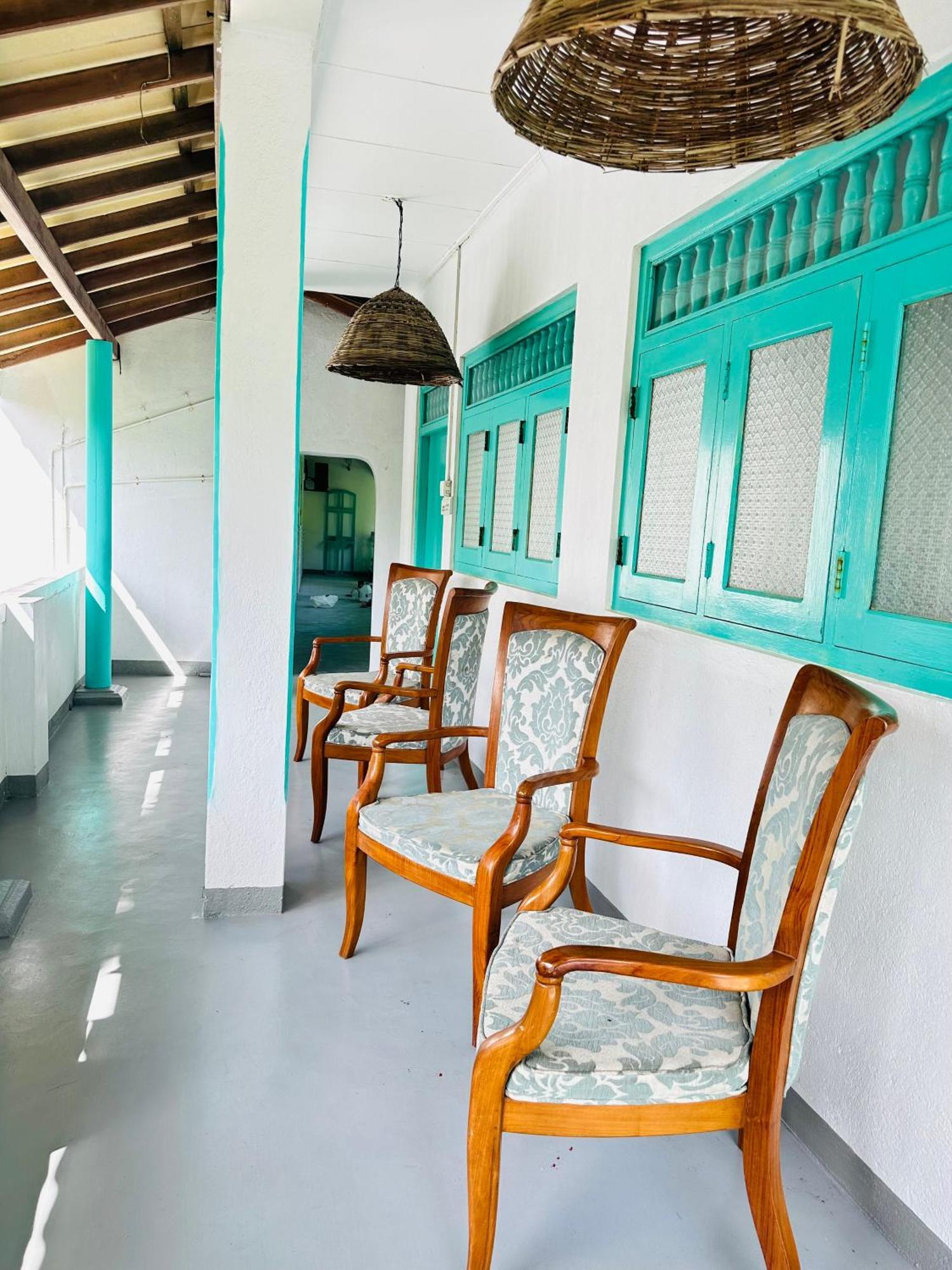 Villa 47 Hikkaduwa Buitenkant foto