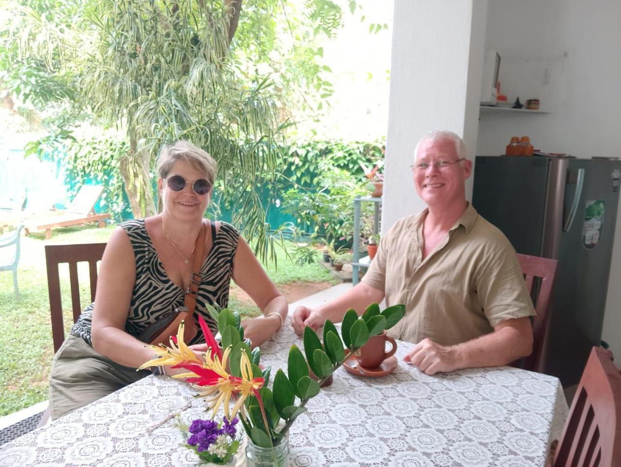 Villa 47 Hikkaduwa Buitenkant foto